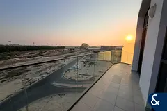 VOT | Views of Racecourse | Unfurnished