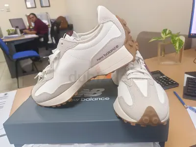 New Balance Retro Style Sneakers