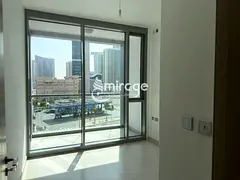 2BR w Balcony | Sea View | Great Location