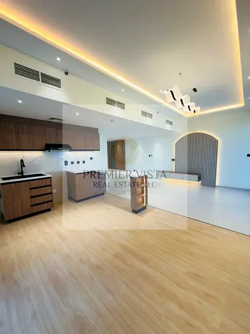 Corner Unit | Fully Upgraded | Vacant