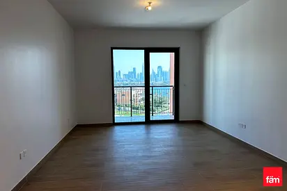 Spacious | Burj Khalifa View | Ready To Move In