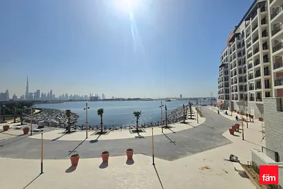 Spacious | Burj Khalifa View | Ready To Move In