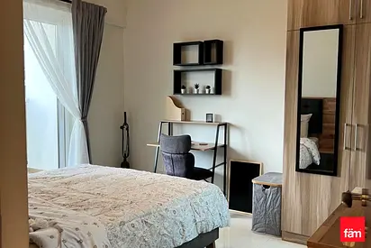 Fully Furnished & Upgraded | Canal View