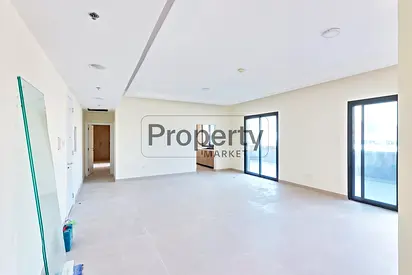 Vacant | Large Balcony | Ready to Move-in