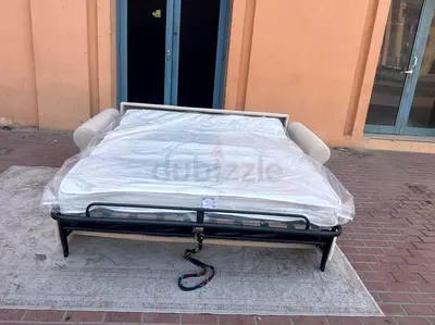 Natuzzi premium quality sofa bed With mattress