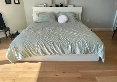 IKEA brimnes king size 180 x 200 bed frame with mattress and 4 underneath storage drawers.