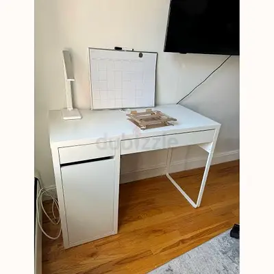 Stylish White Study Table for Sale