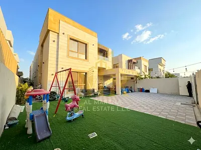 Stunning villa for sale, 5000 sq ft, including water, electricity, and air conditioning - Ajman, main street, freehold, open to all nationalities