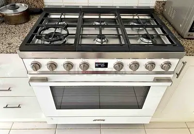 Model Smeg Top 6 Burner Gas Down Oven Electric Cooker Range Size 90cm White