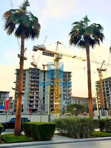 Distress Deal | Mid Floor | Open View | NO Agents