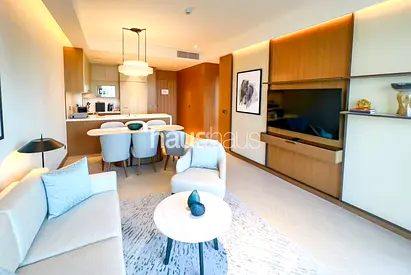 Sea Views | Luxury Living | High Floor