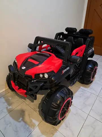 Electric Ride-On Toy Car