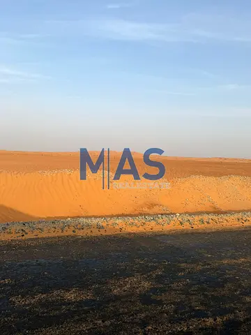للبيع 7 قطع تجارية القاسمية المرحلة الثالثة – الشارقة