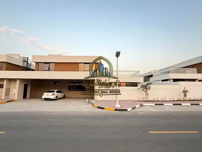 (Luxurios Elegant 5BR Villa) With Maidroom+Driver room<Gated Community//