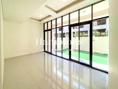 Corner Townhouse | Large Layout | Family Community