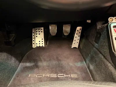 1996 Porsche 911 — миниатюра 8