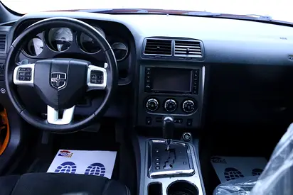 2014 Dodge CHALLENGER 照片 16