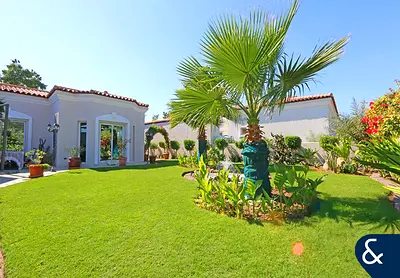 Cheapest Bungalow | Big Plot | Unique Layout