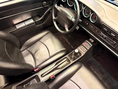 1996 Porsche 911 — миниатюра 13