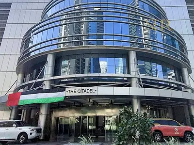 Open Canal Views | Near Metro | 4 chks