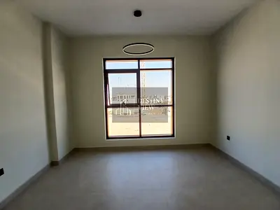 Like brand new lavish 1bhk apartment fully family Building with balcony 2bahts