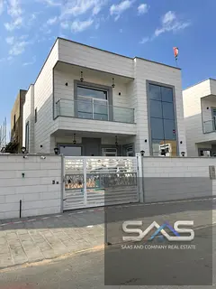 A golden opportunity to buy a villa in Al Zahia, with a modern design and spacious area, strategic l