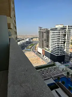 Spacious &amp; Bright Apartment | Tower 108