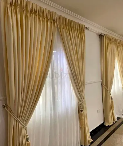 Elegant Cream Drapes for a Sophisticated Look