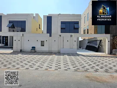 Villa in Al-Haliyo 2 area, 4 master bedrooms, registration fees included, negotiable, area 3800 sq ft, facing all services