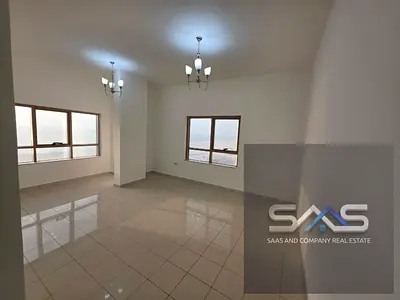 Apartment for annual rent, 3 bedrooms and a living room, on the Corniche, elegant design, prime location, close to all services.