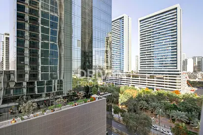 Elegant Unit | Spacious Layout | Vastu | Park view