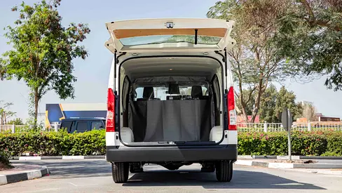 2026 Toyota HIACE 照片 3