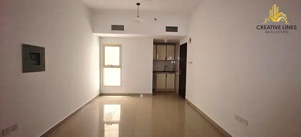 Spacious Studio apartment available// ready to move// closed to pond park// All amenities