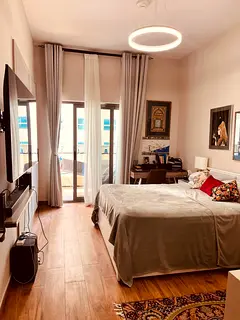 Large Private Furnished Bed/Bath/TV Female Room 1 person only