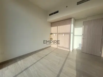Stunning shinnig /1 bedroom /Ready to move