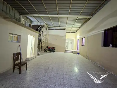 Spacious!4 bedroom villa big hall inside ac 2 inside parking al ghafiya sharjah