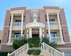 4 Payments | Swimming Pool | Maid  Driver Rooms