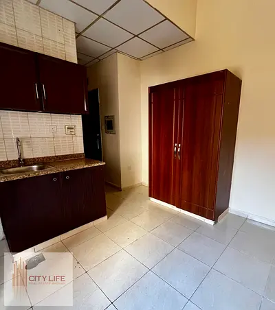 DEAL / STUDIO AVAILABLE / MEENA BAZAAR BUR DUBAI