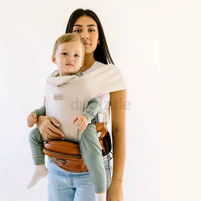 BRAND NEW TushBaby Hip Seat Baby Carrier
