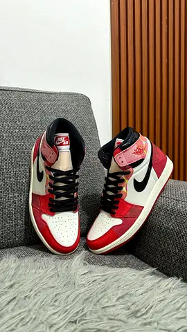 Jordan 1 High Spiderverse - 11 US