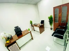 Premium Office for rent | Free All Utilities | Direct from Owner