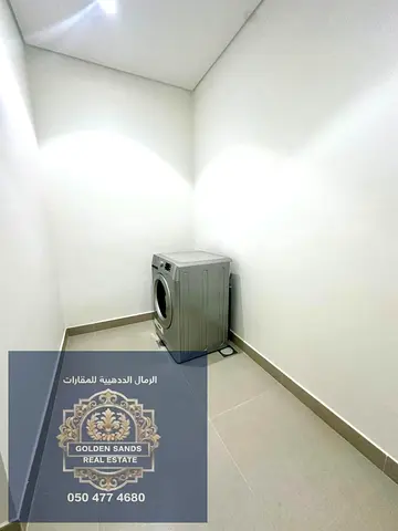 SALE/RENT | 4BR Corner Unit Villa | Rented 175 K Vaccant by May