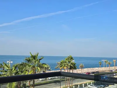 Upgraded | Full Sea View | Modern Living | Vacant