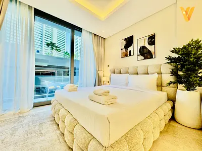 Spacious Furnished Studio | Sterling East