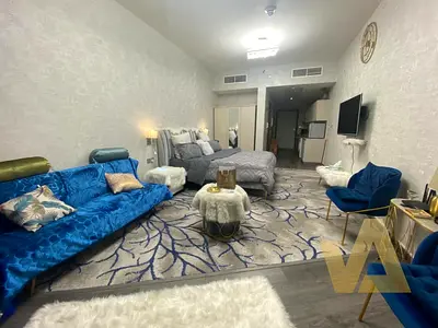 Fully Furnished I High Floor I Prime Location