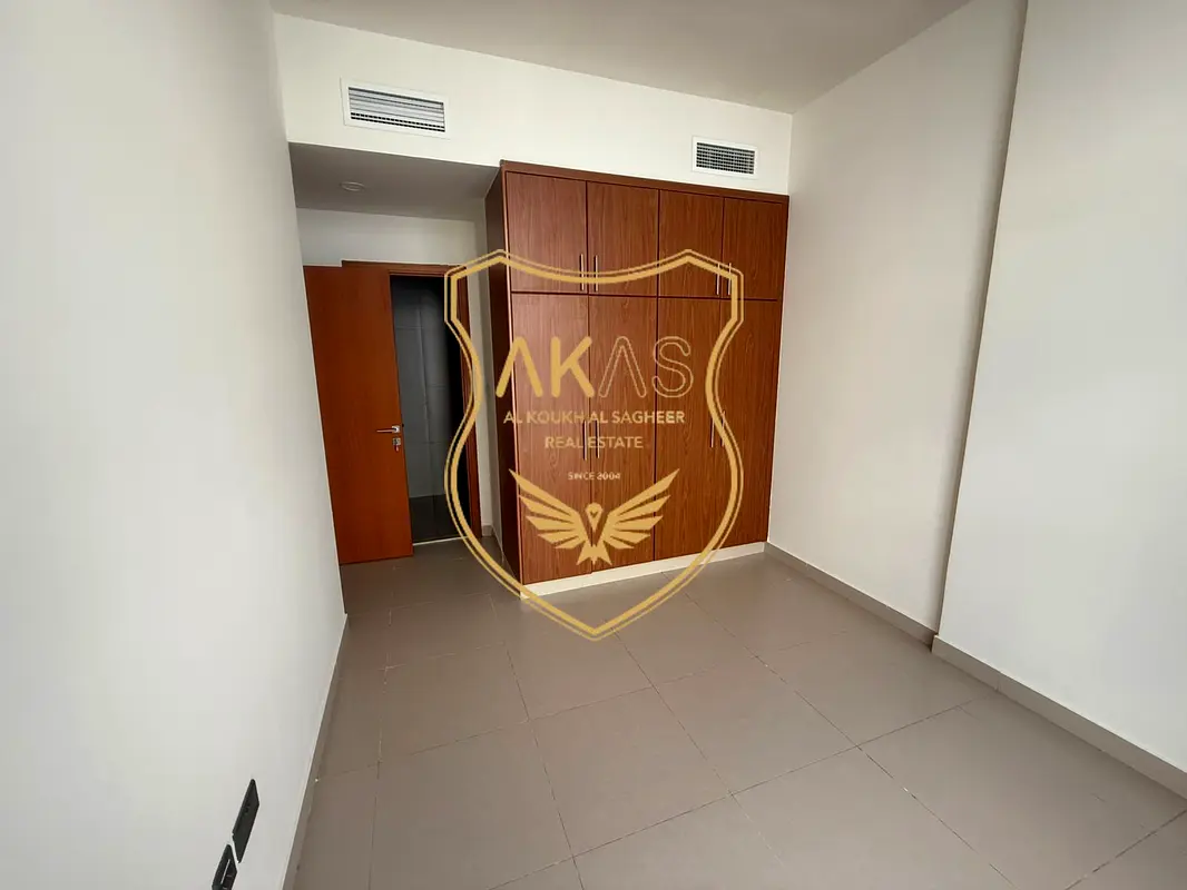 LIMITED OFFER |CHILLER FREE 1BHK | FOR FAMILY ,1MINS WALK FROM SLAHUDIN METRO