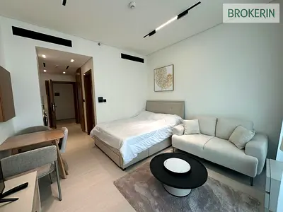 Prime Location - Near Circle Mall - Luxury Living