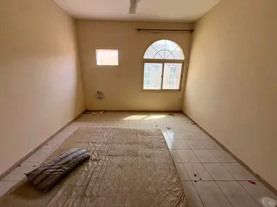 Lavish 1bhk fully family Building with Balcony just rent 27k