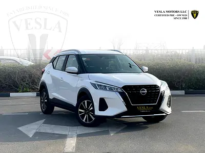 UNLIMITED MILEAGE WARRANTY / CRUISE CONTROL + NAVIGATION + CAMERA + APPLE CAR PLAY/ IN HOUSE FINANCE