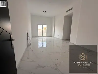 اكبر غرفتين وصالة ماستر،اول ساكن ،بالمويهات2,بعجمان،بتشطيب مودرن حديث بمواد عازلة للحرارة والصوت،بموقع استراتيجي قريب من جميع الخدمات مناسب للعائلات